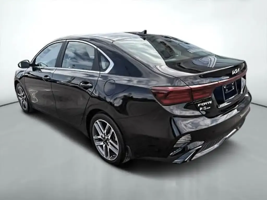 Kia Forte 2024 photo 5
