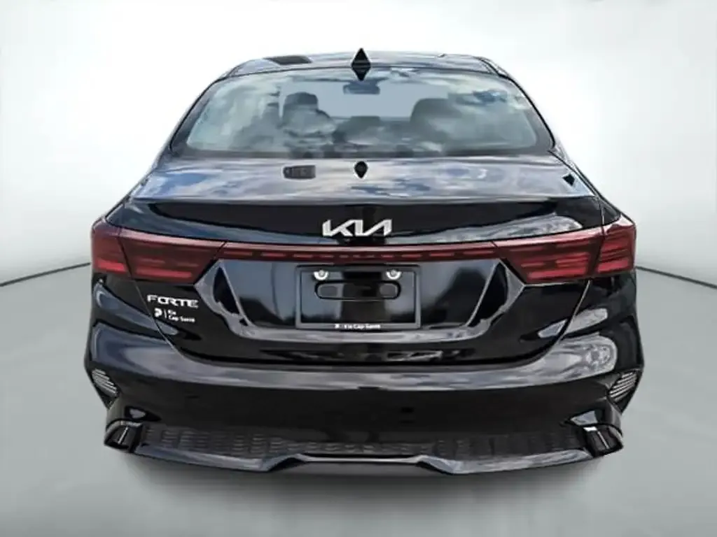 Kia Forte 2024 photo 4