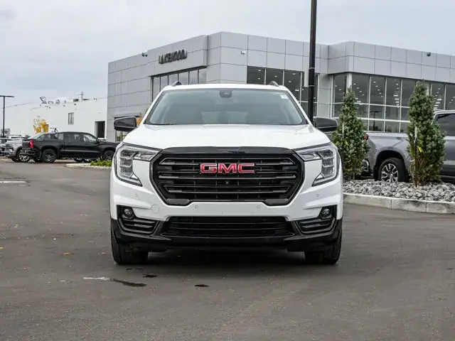 GMC Terrain 2024 photo 3