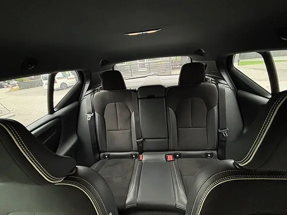 Volvo Xc40 2021 photo 4