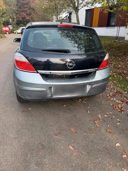 Opel Astra H