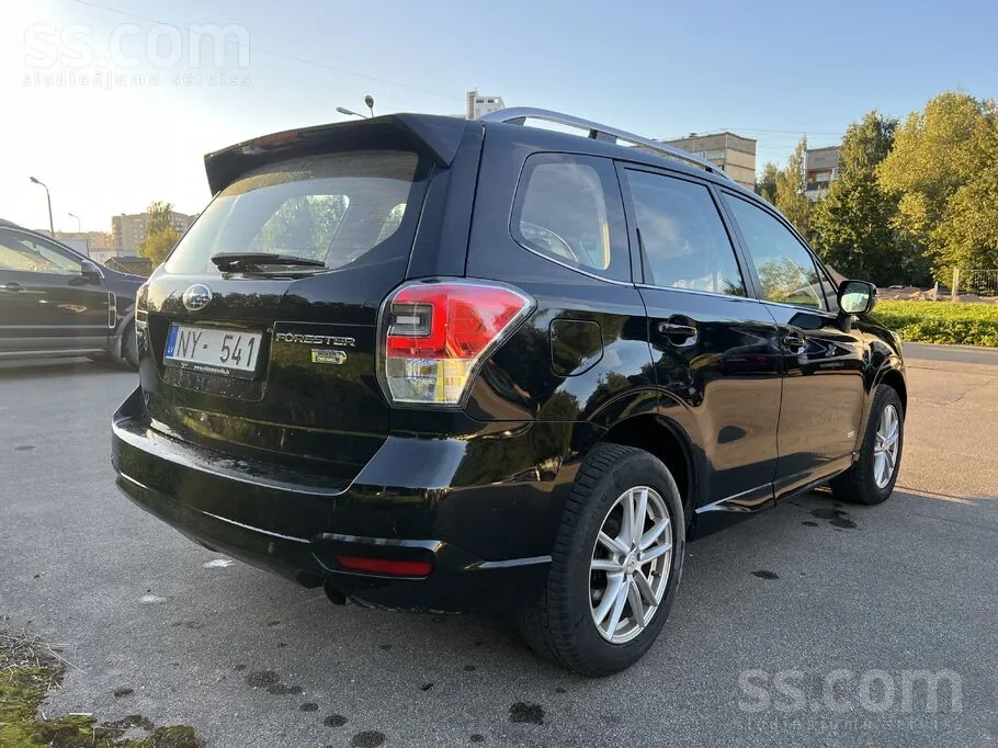 Subaru Forester 2016 photo 4