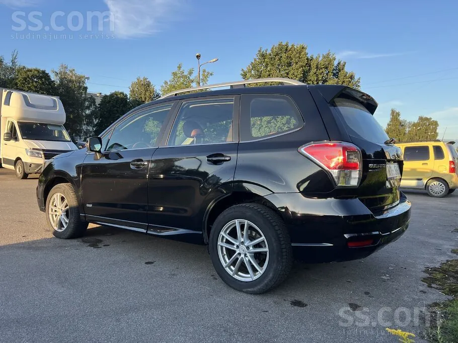 Subaru Forester 2016 photo 3