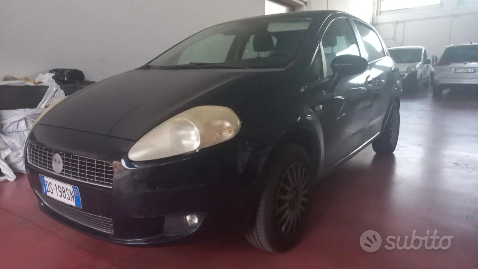 Fiat Grande Punto 2009 photo 3