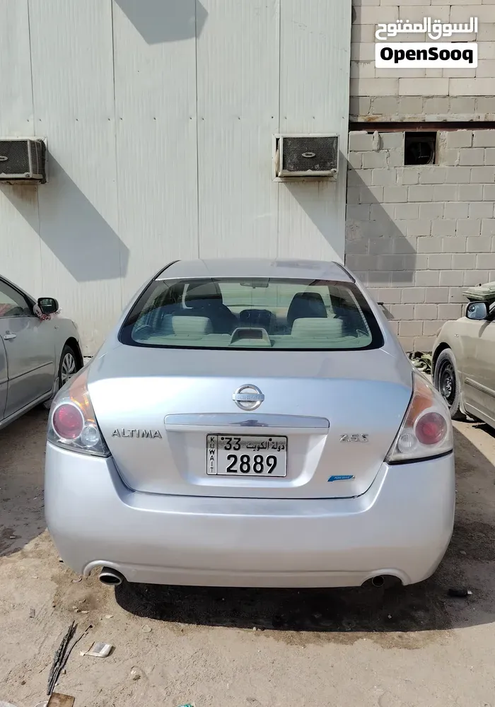 Nissan Altima 2009 photo 2