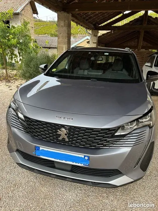 Peugeot 5008 2023 photo 3