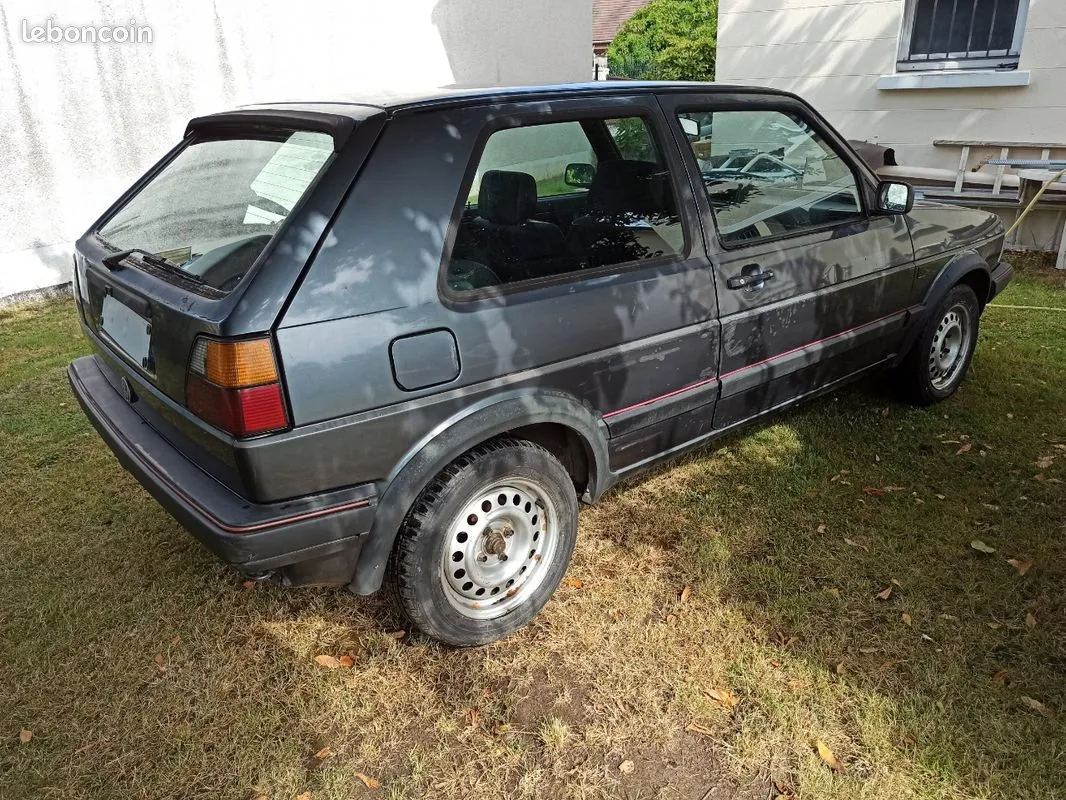 Volkswagen Golf 1989 photo 2