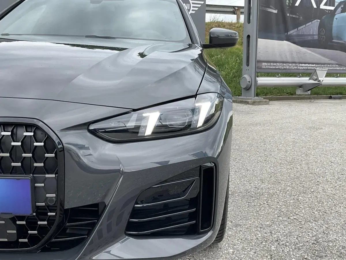 BMW 4 Series 2025 photo 2