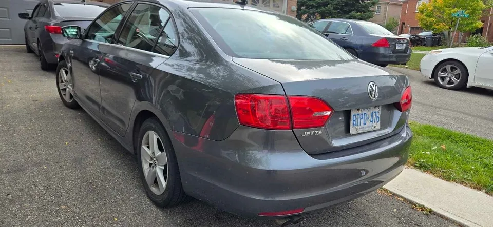 Volkswagen Jetta 2013 photo 4