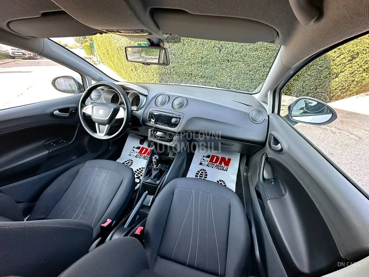 Seat Ibiza 2012 photo 4