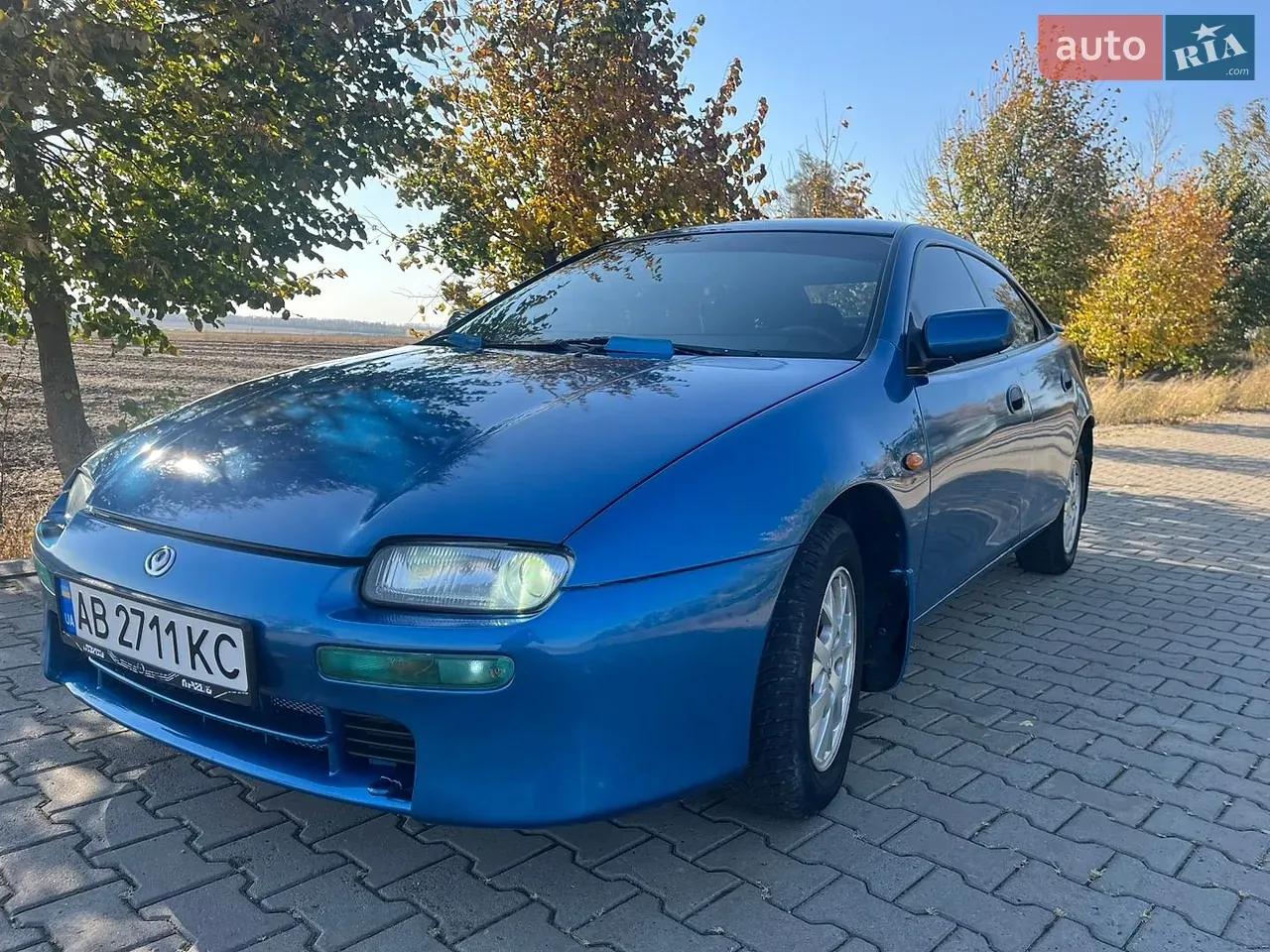 Mazda 323