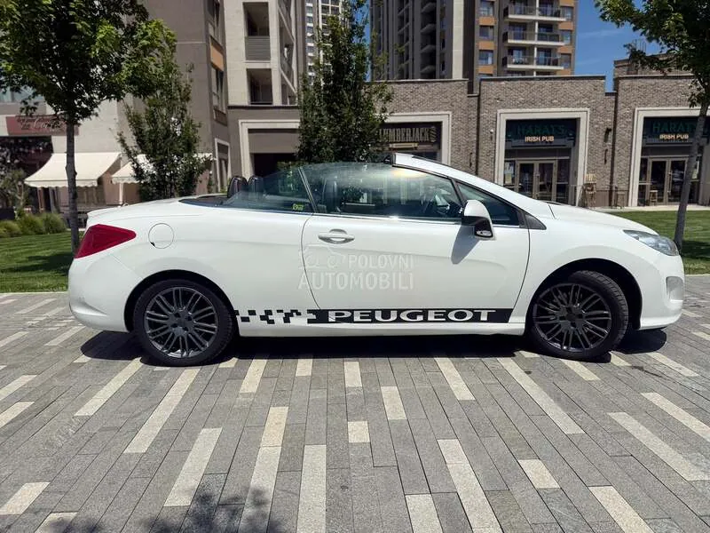 Peugeot 308 2010 photo 4