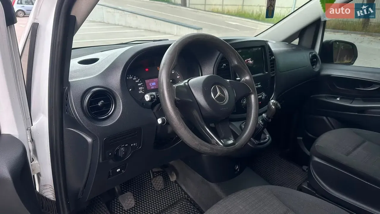 Mercedes-Benz Vito 2015 photo 2
