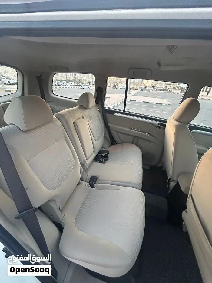 Mitsubishi Pajero 2012 photo 4