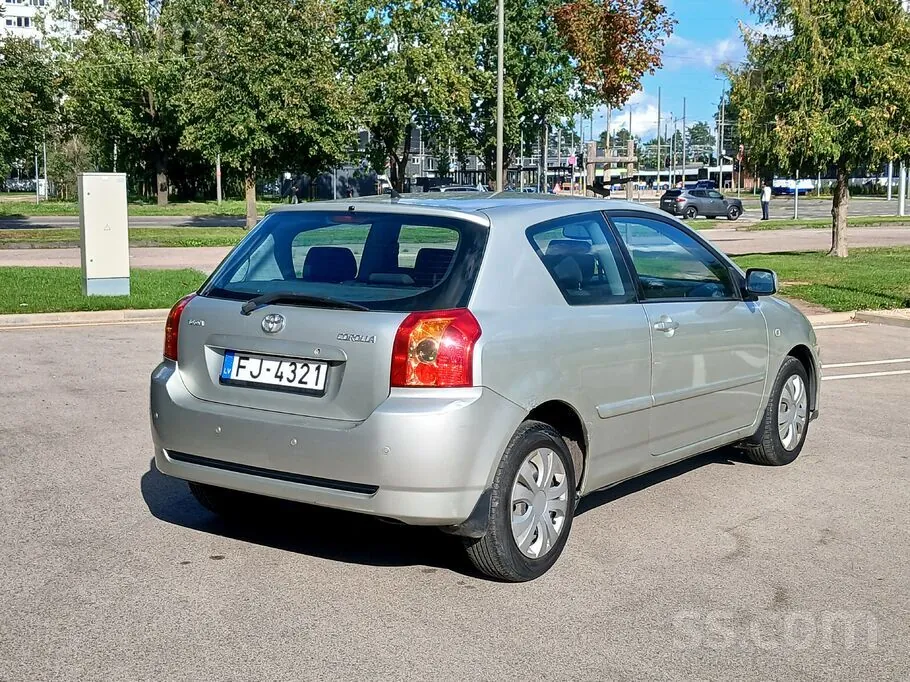 Toyota Corolla 2005 photo 3