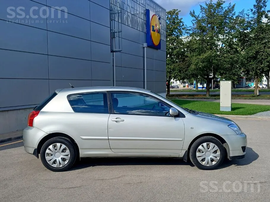 Toyota Corolla 2005 photo 2
