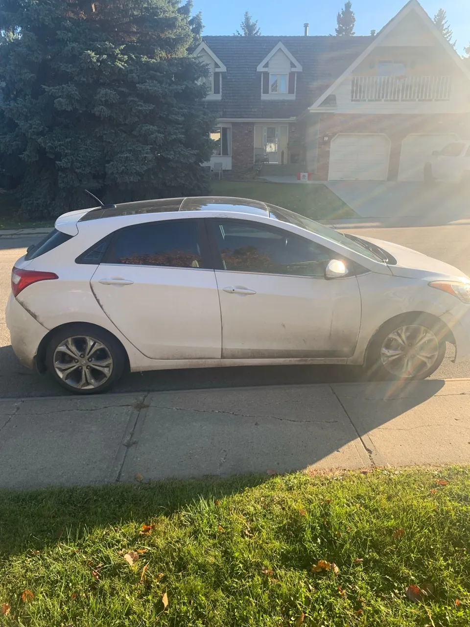 Hyundai Elantra 2013 photo 2