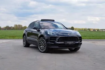 Porsche Macan photo 2