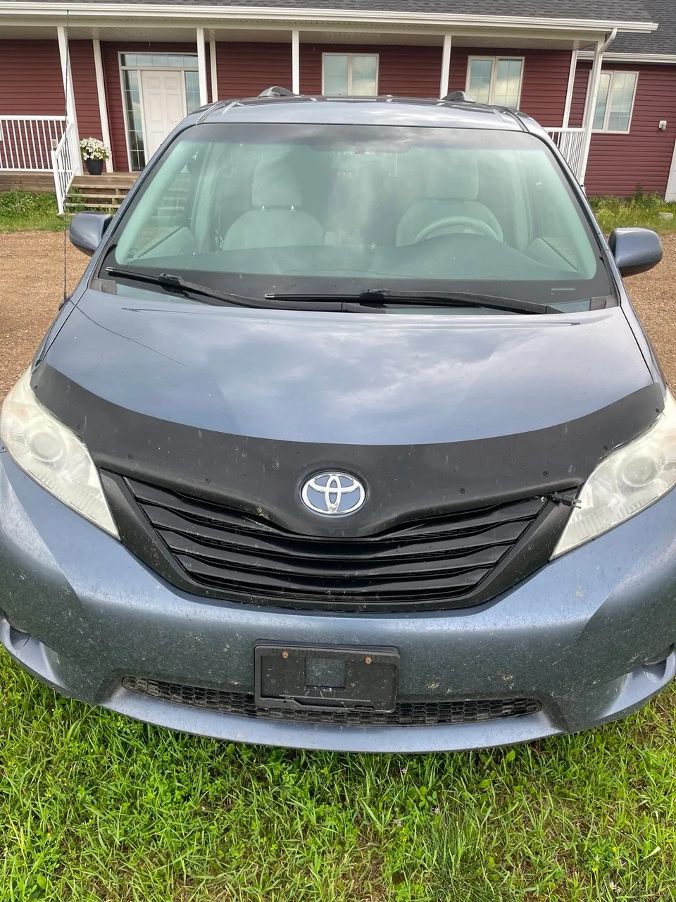 Toyota Sienna 2013 photo 4