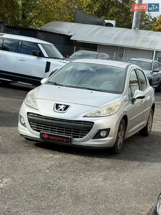 Peugeot 207