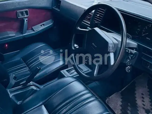 Nissan Sunny 1986 photo 5