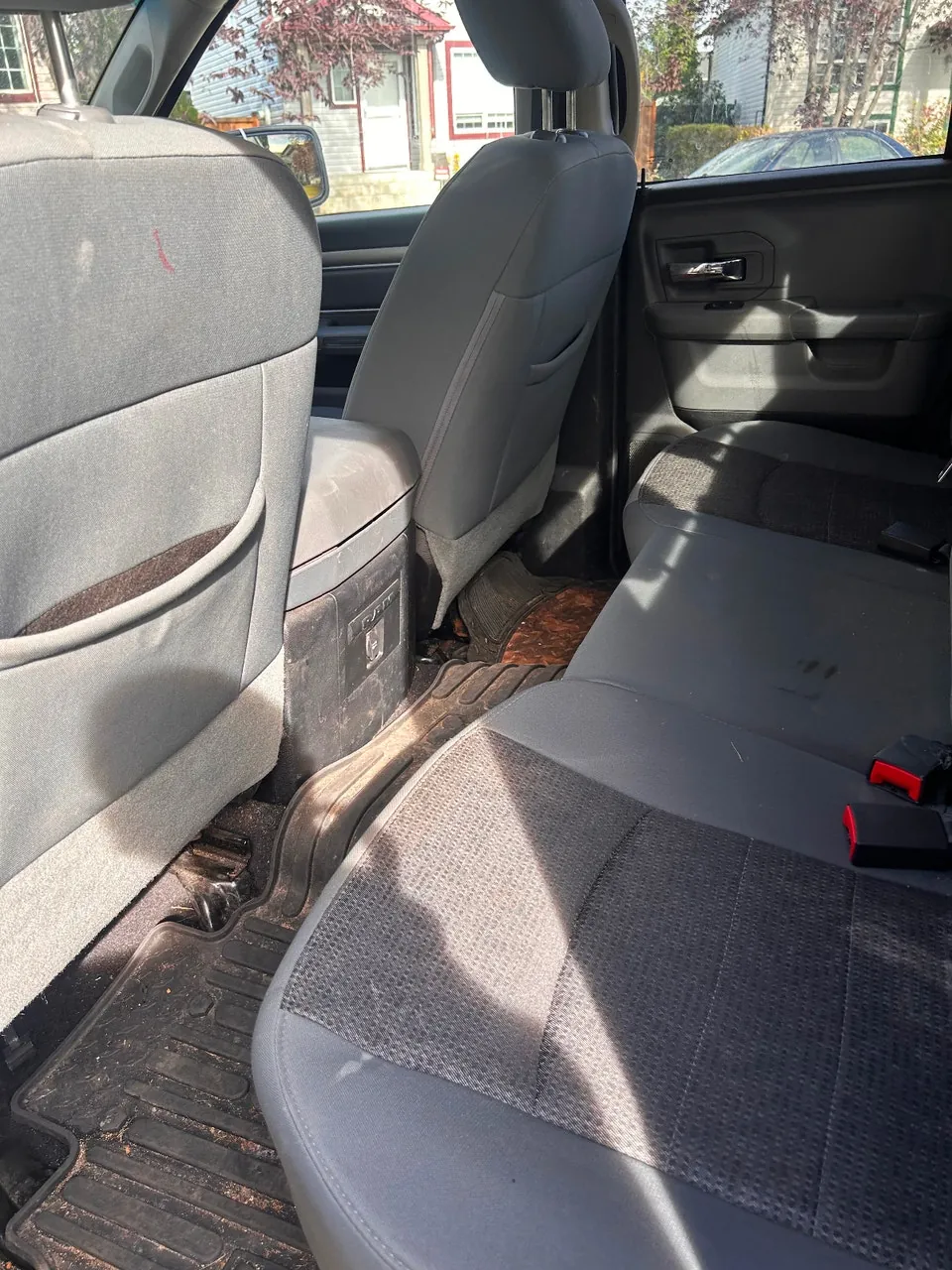 Dodge Ram 1500 2013 photo 3