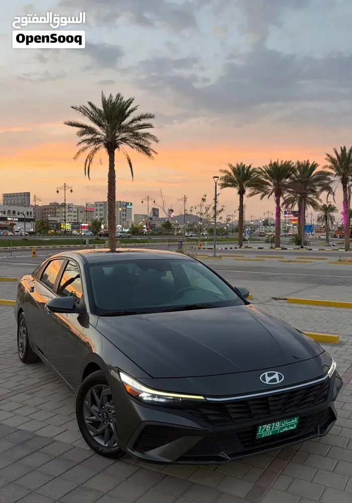 Hyundai Elantra 2024 photo 2