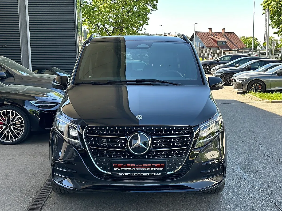 Mercedes-Benz V-Class 2025 photo 3