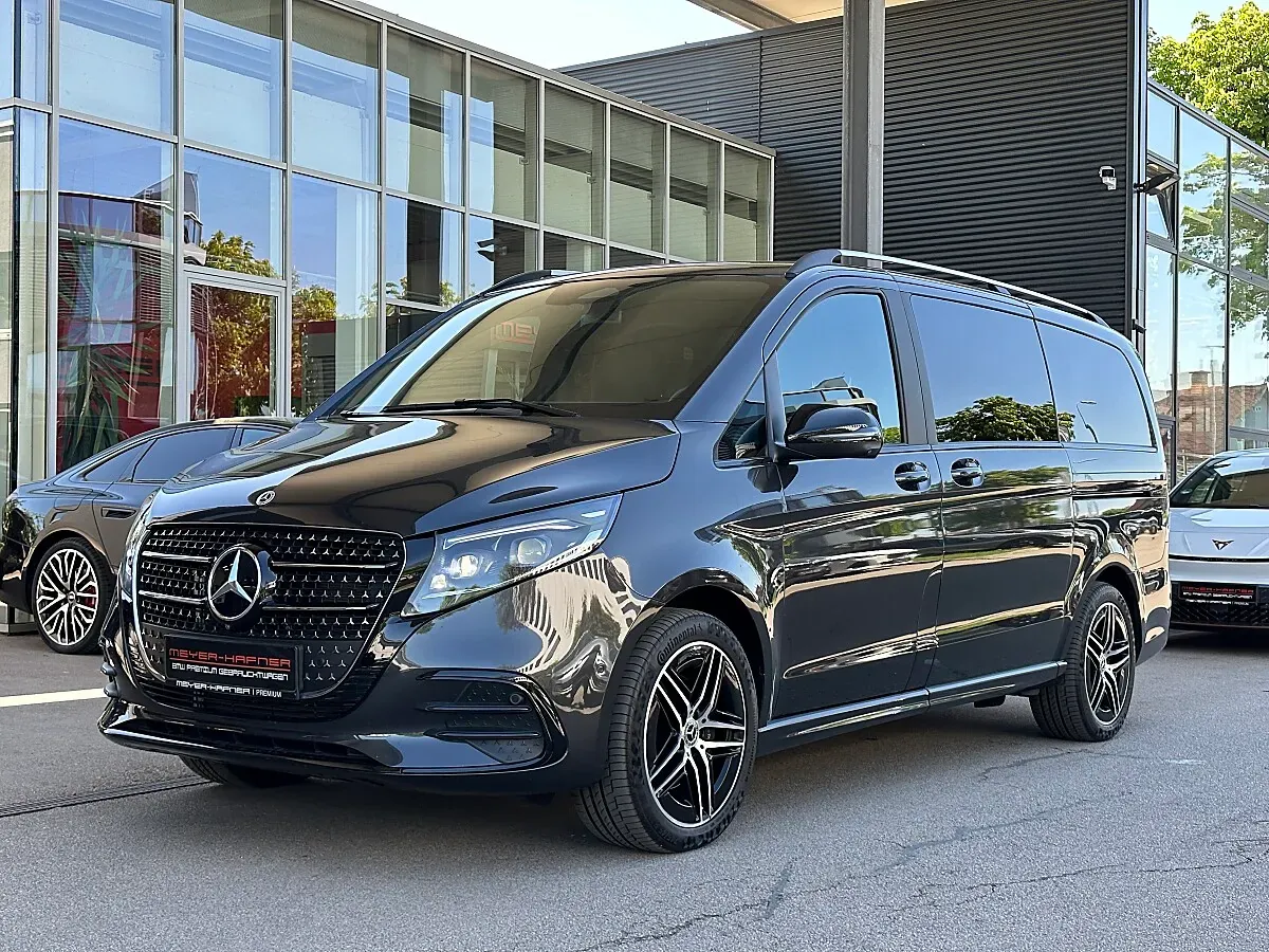 Mercedes-Benz V-Class 2025 photo 2