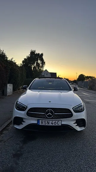 Mercedes-Benz E300 E 2022 photo 2
