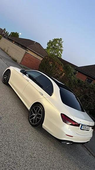 Mercedes-Benz E300 E 2022 photo 5