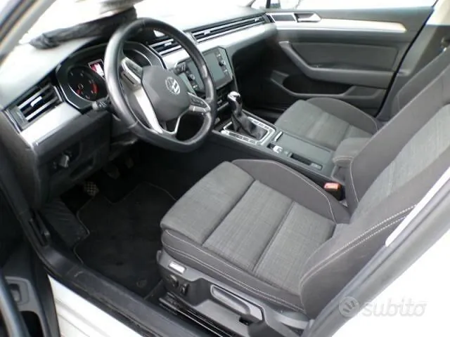 Volkswagen Passat 2021 photo 3