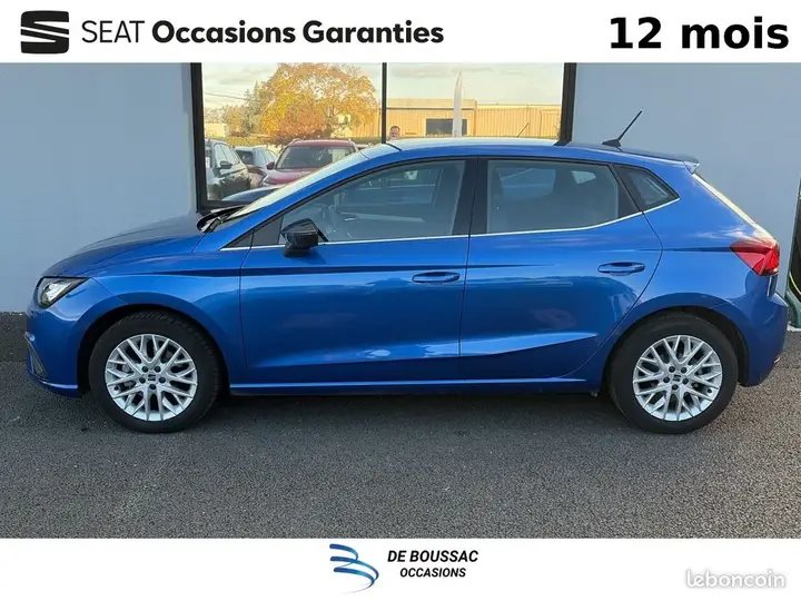 Seat Ibiza 2022 photo 2