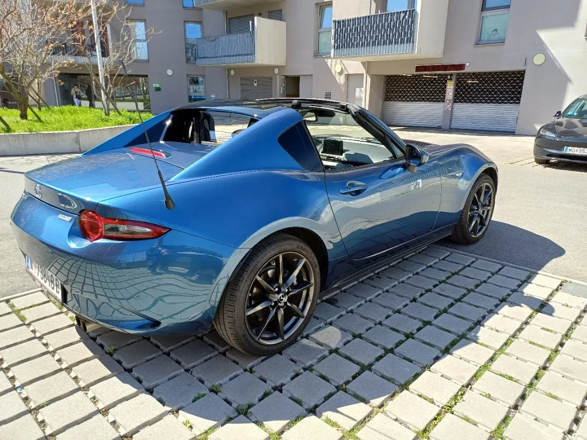 Mazda Mx-5 2019 photo 2