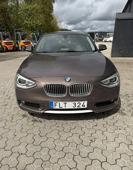 BMW 118D 2013 photo 2