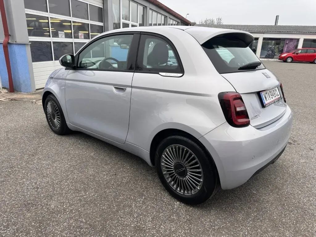 Fiat 500 Hybrid 2026 photo 3