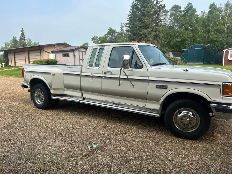 Ford F350 1991 photo 2