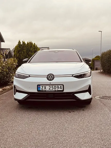 Volkswagen Id.7 2025 photo 4