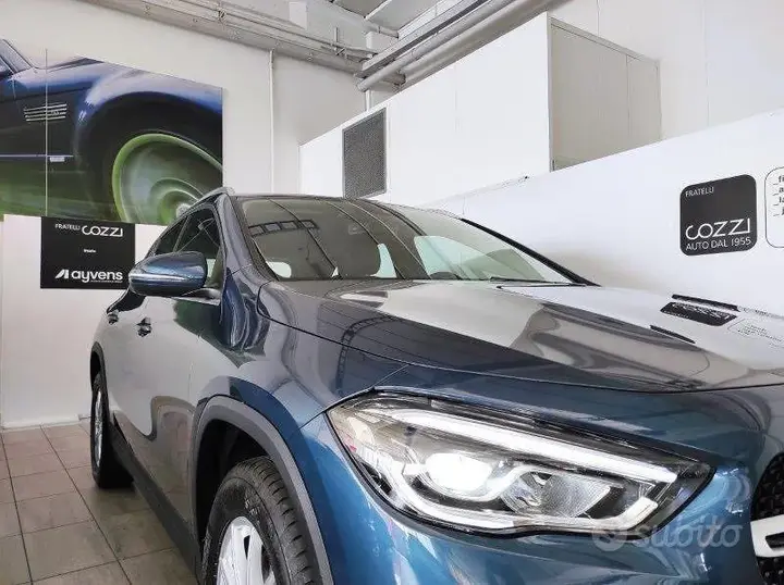 Mercedes-Benz Gla 2023 photo 4