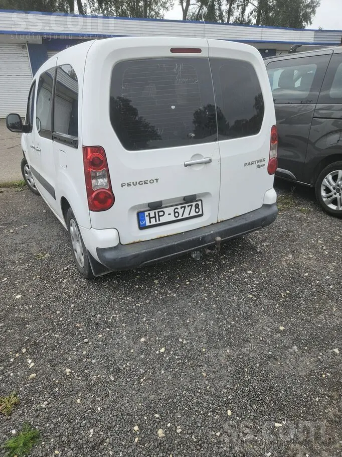 Peugeot Partner 2011 photo 4