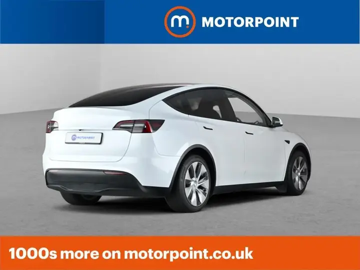 Tesla Model Y 2023 photo 2