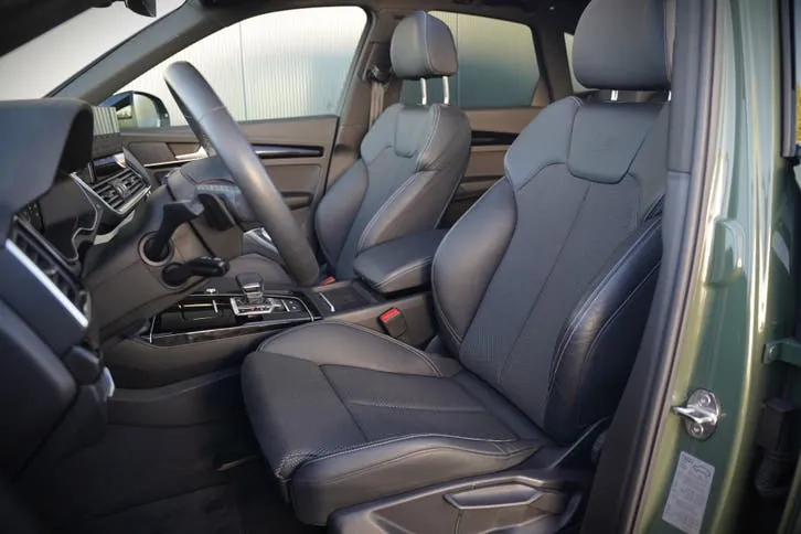 Audi Q5 2023 photo 3