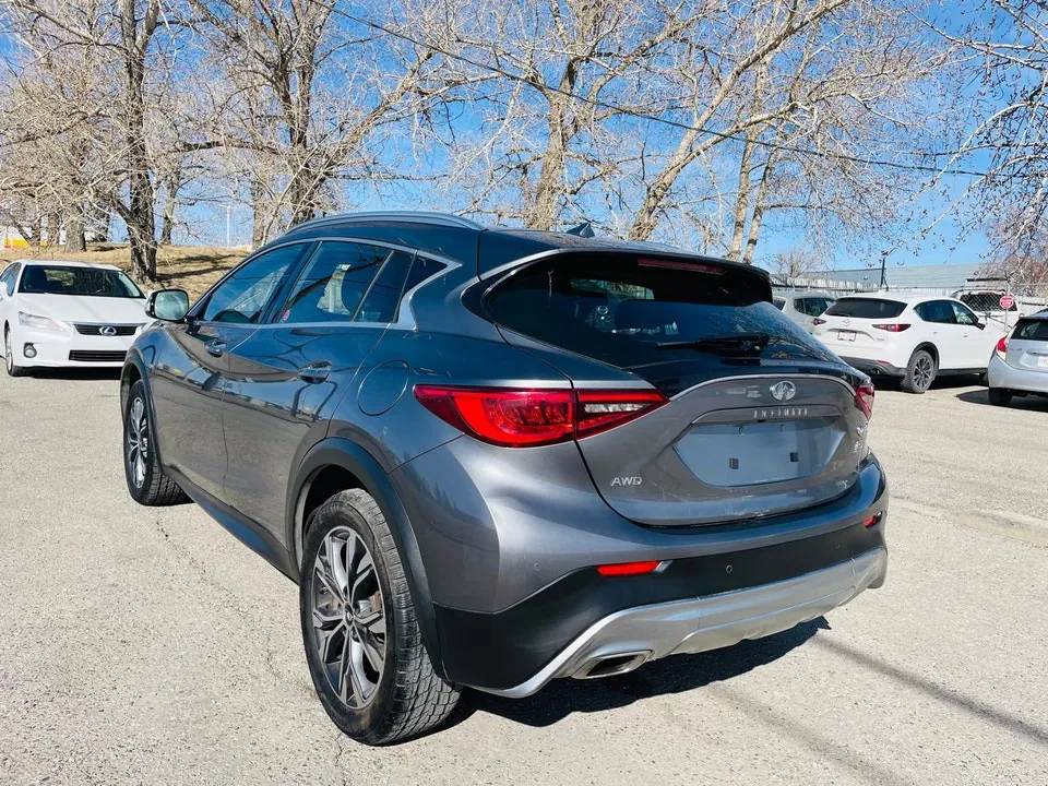 Infiniti Qx30 2017 photo 4
