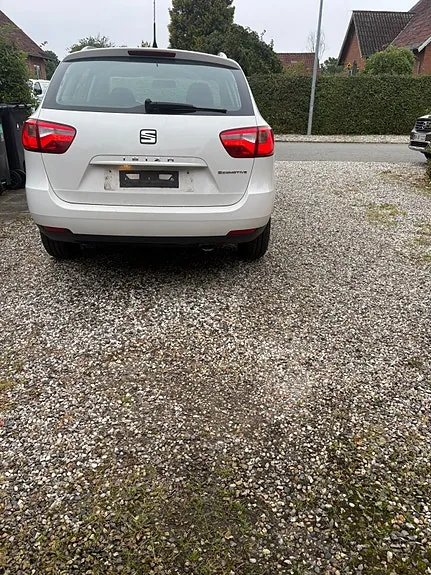 Seat Ibiza 2016 photo 5