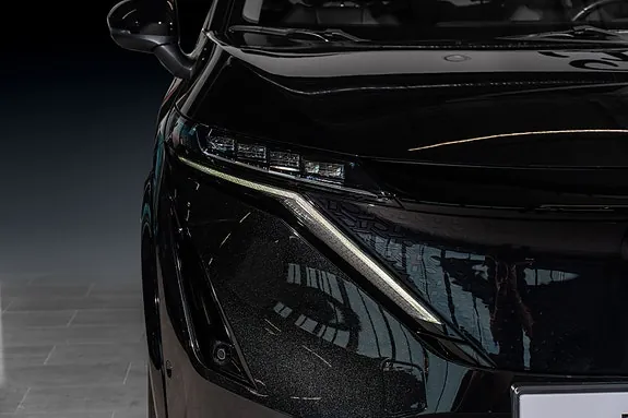 Nissan Ariya 2023 photo 4
