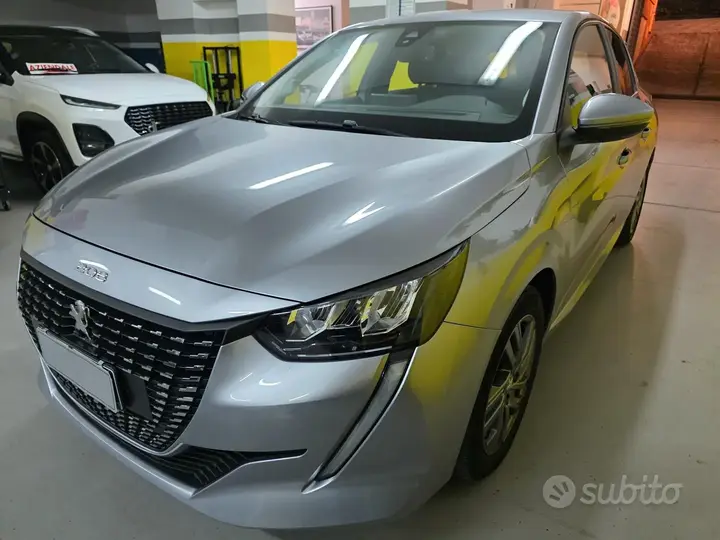 Peugeot 208 2021 photo 3