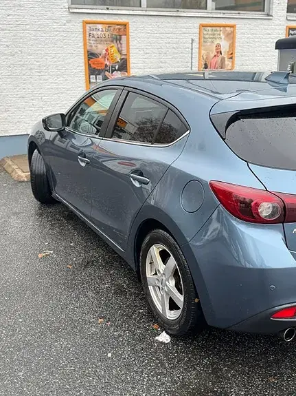 Mazda 3 2014 photo 2