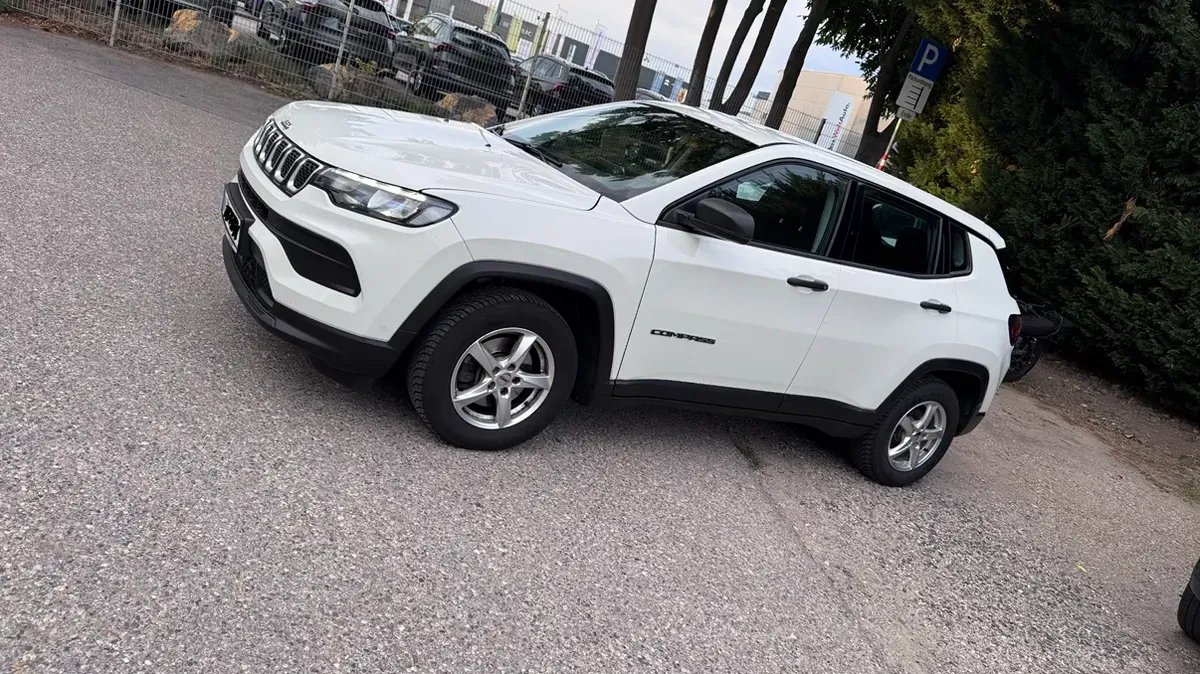 Jeep Compass 2022 photo 2