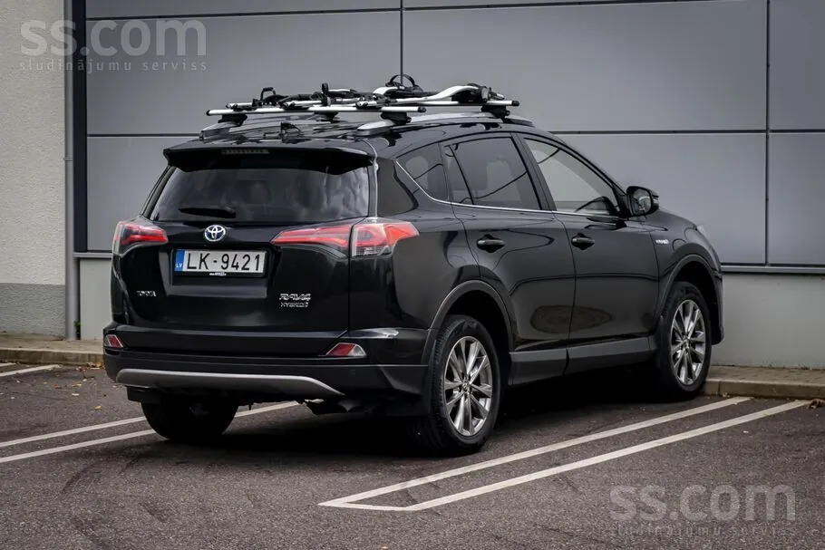 Toyota Rav4 2018 photo 4