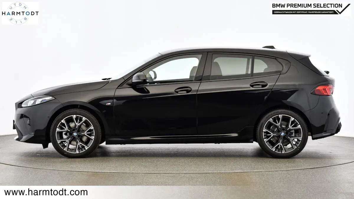 BMW 1 Series 2025 photo 3